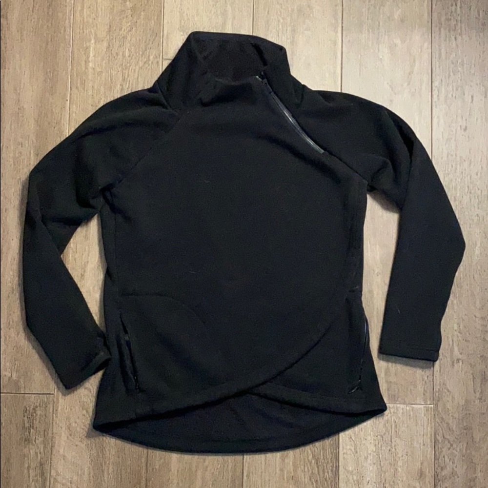 Athletes black sweatshirt with zipper